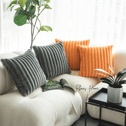 Flauschige, gestreifte, weiche Kissenbezüge aus Kunstfell im Cord-Stil, 45 x 45 cm